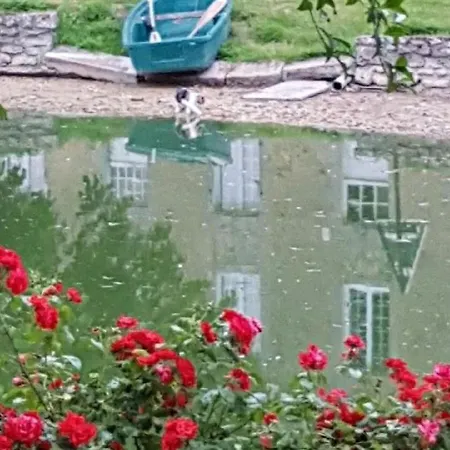 Séjour à la campagne Maison De Plain-pied Avec Jeux, Coin Pêche Et Musée Du Vélo à Proximité - Fr-1-410-136 Marolles-les-Braults