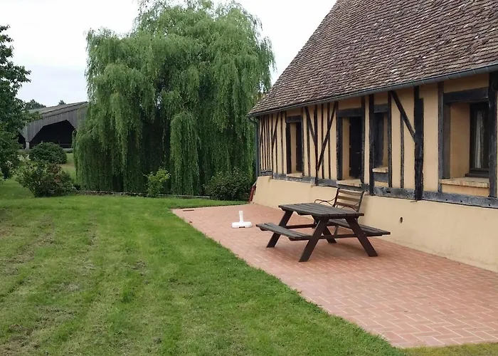 Maison De Plain-pied Avec Jeux, Coin Peche Et Musee Du Velo A Proximite - Fr-1-410-136 *